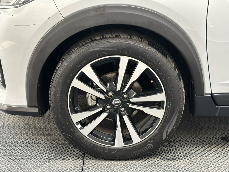 Nissan Kicks  5 pts. Advance, 1.6l, CVT, a/ac., VE, RA-16 2023